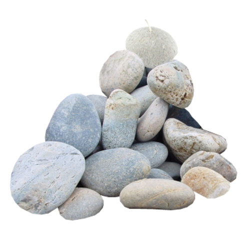 Bougeoir fait en tas de galets avec bougie galets