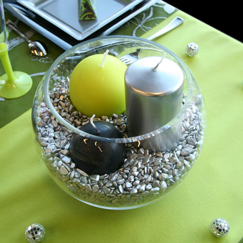 Centre de table avec bougies et pépites
