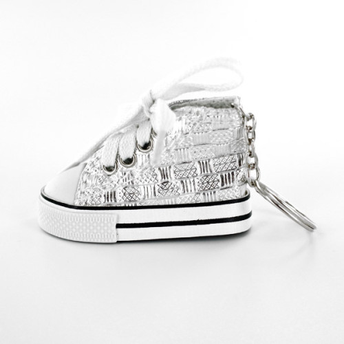 Baskets argentées, porte-clés