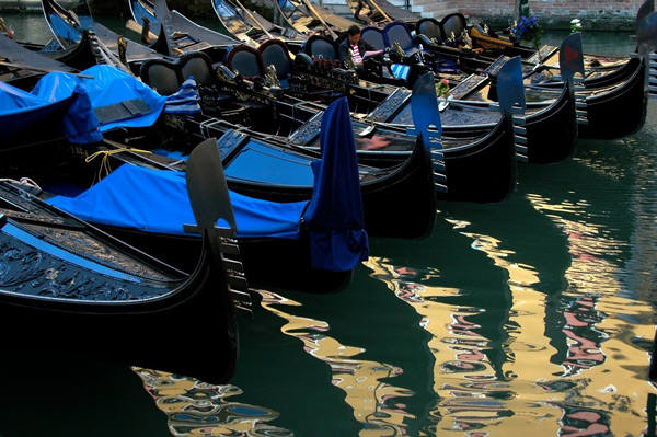 Gondoles à Venise