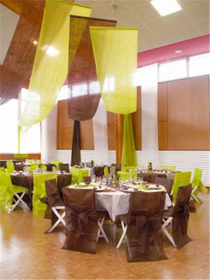 Tentures décoratives de salle, chocolat