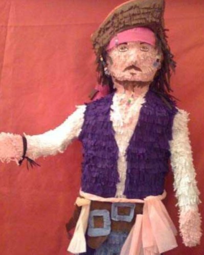 Une piñata personnalisée pour un anniversaire d'enfant !