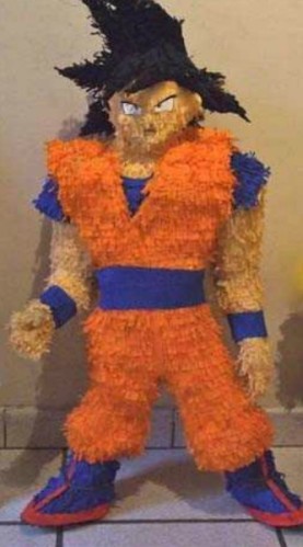 Une piñata personnalisée pour un anniversaire d'enfant !