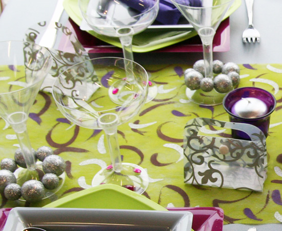 Eléments de décoration sur une table Eléments de décoration sur une table