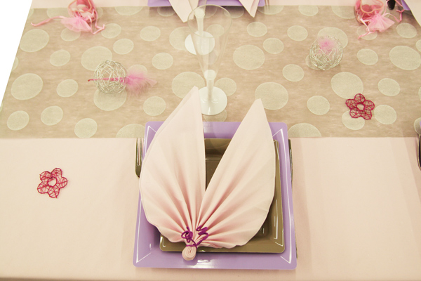 Assiettes, verres et couverts