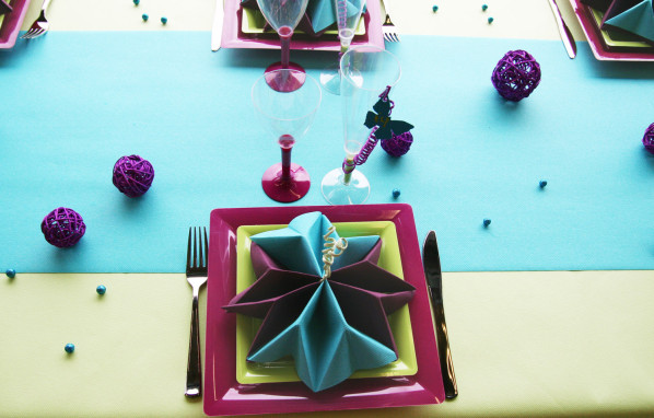 Prune, vert anis et turquoise