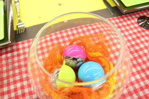 Centre de table aquarium et boules plexiglas