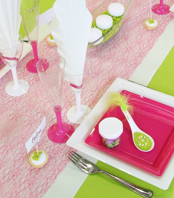 Assiettes, verres et couverts