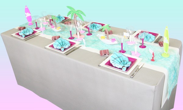 Décoration de table tropicale