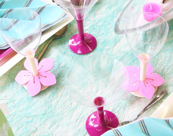 Décoration de table tropicale