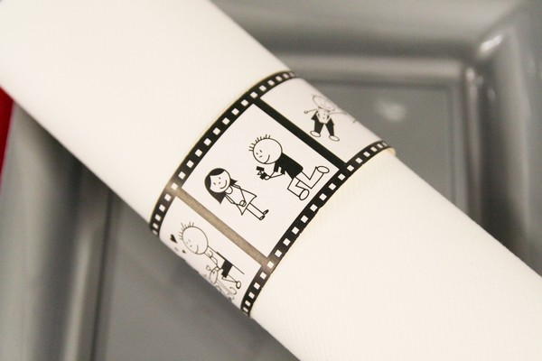 Ronds de serviettes en carton sur le thème du cinéma