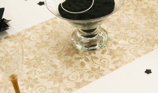 Nappe et chemin de table pailleté