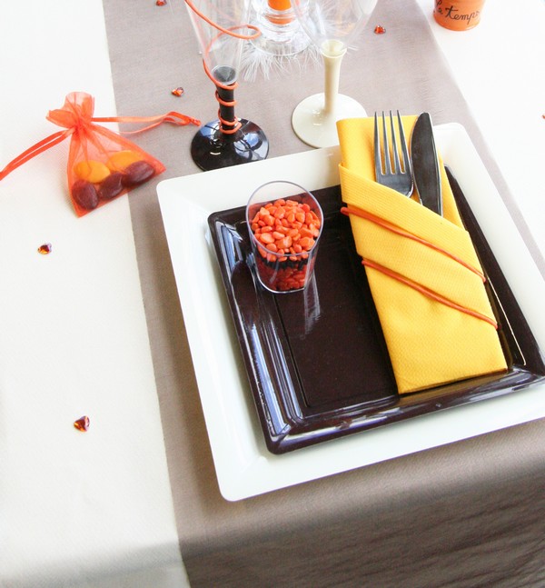 Décoration de table spécial Dîner au coin du feu Décoration de table spécial Dîner au coin du feu