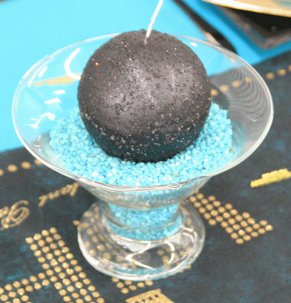 Décoration de table VIP (bleu azur, doré et noir)