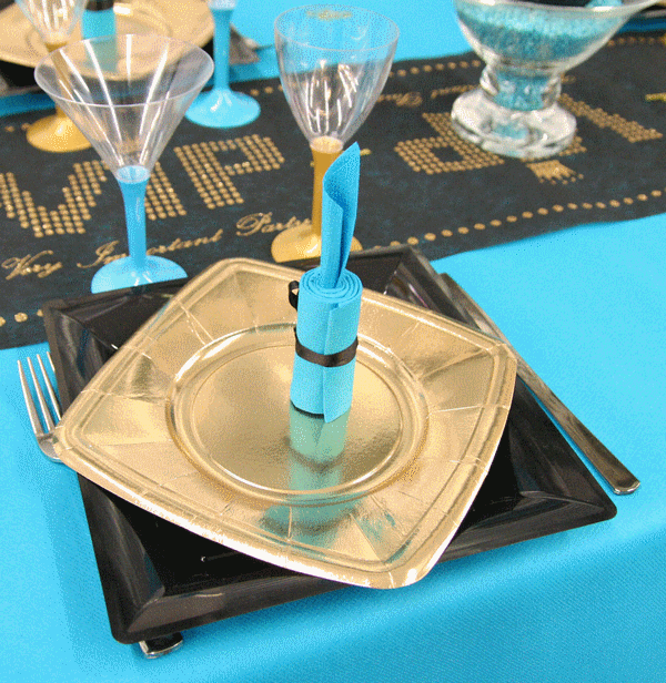 Décoration de table VIP (bleu azur, doré et noir)