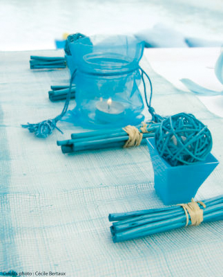 Ambiance de table avec bougeoirs originaux