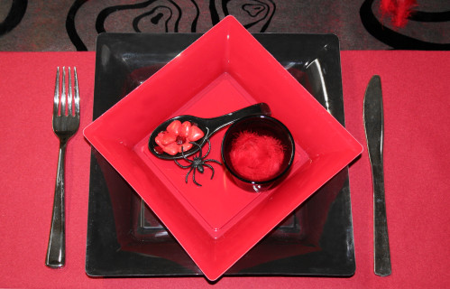 Assiettes, couverts et verrines pour Halloween